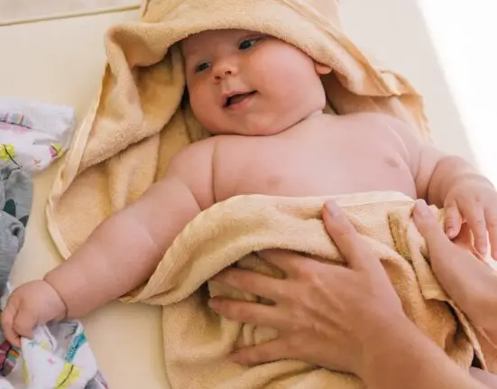 A játék előnye a kisbabák életében